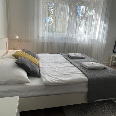 Magnolia Apartman Gyor Luaran gambar