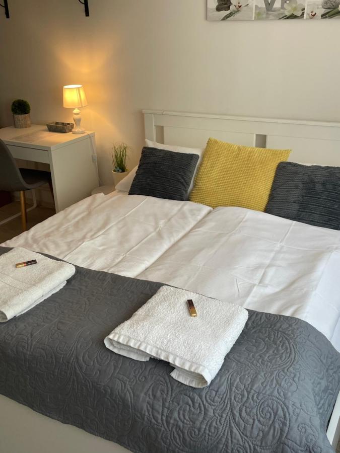 Magnolia Apartman Gyor Luaran gambar